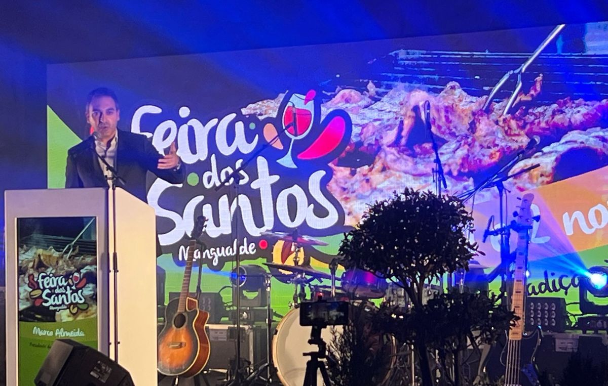 Feira dos Santos Abre Oficialmente com Cerimónia em Mangualde