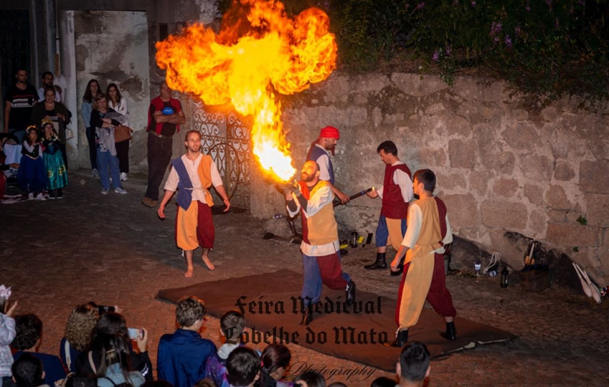 Lobelhe do Mato recebe Feira Medieval 2025 com muita animação e espetáculos de fogo
