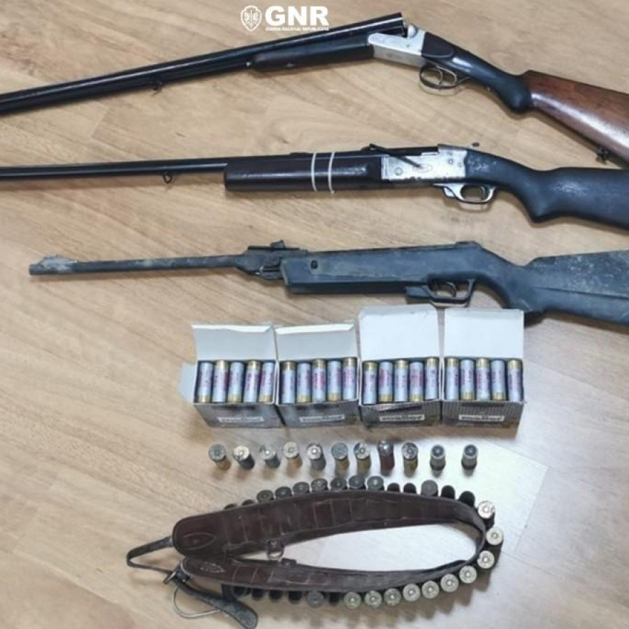 Homem de 60 anos constituído arguido por posse de arma proibida em Viseu