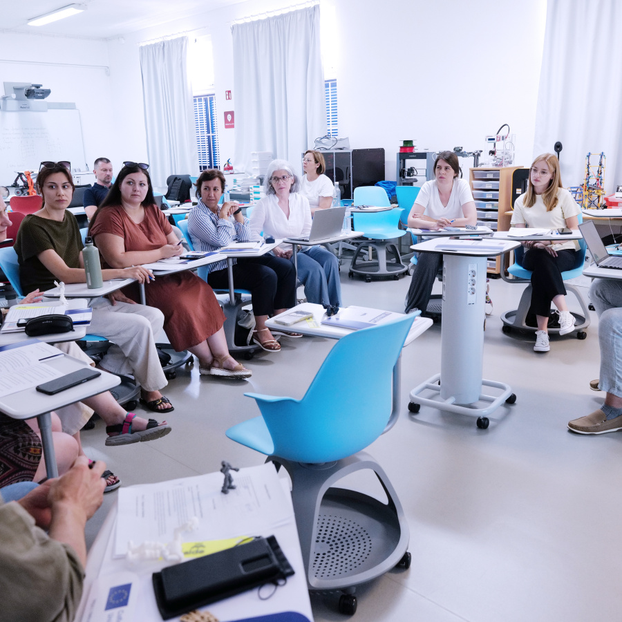 Agrupamento de Escolas de Mangualde participa em reunião internacional do projeto Erasmus+ “My Robot, My LearnMate”